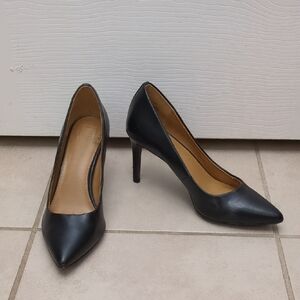 14th & Union Classic Black Pointy Toe Stiletto Heels